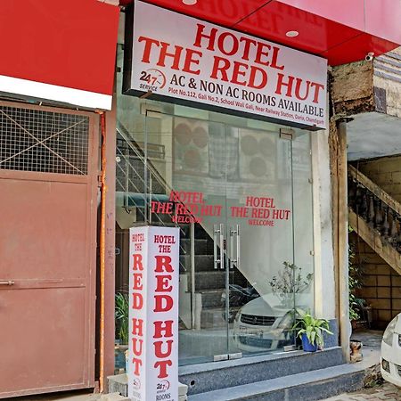 Oyo Hotel The Red Hut Chandīgarh Exteriér fotografie