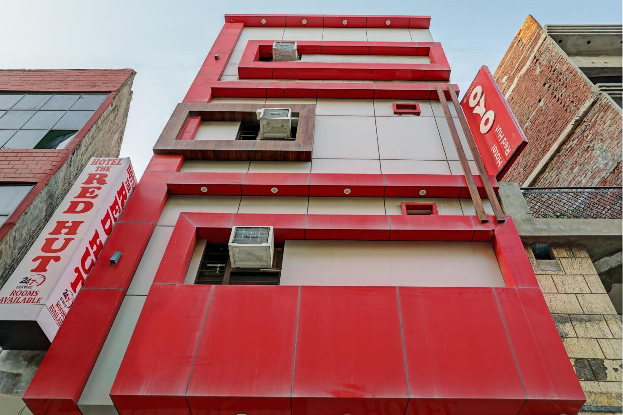 Oyo Hotel The Red Hut Chandīgarh Exteriér fotografie